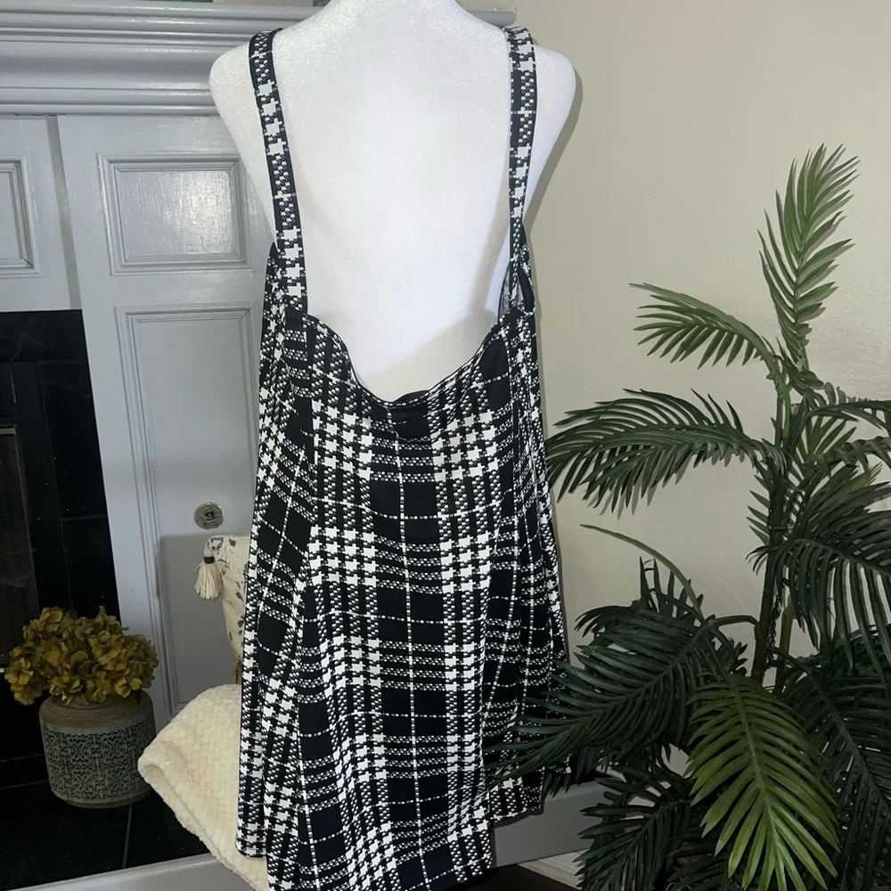 NWOT SHEIN Curve Black and White Plaid Women's Dress 3X - Picture 5 of 8